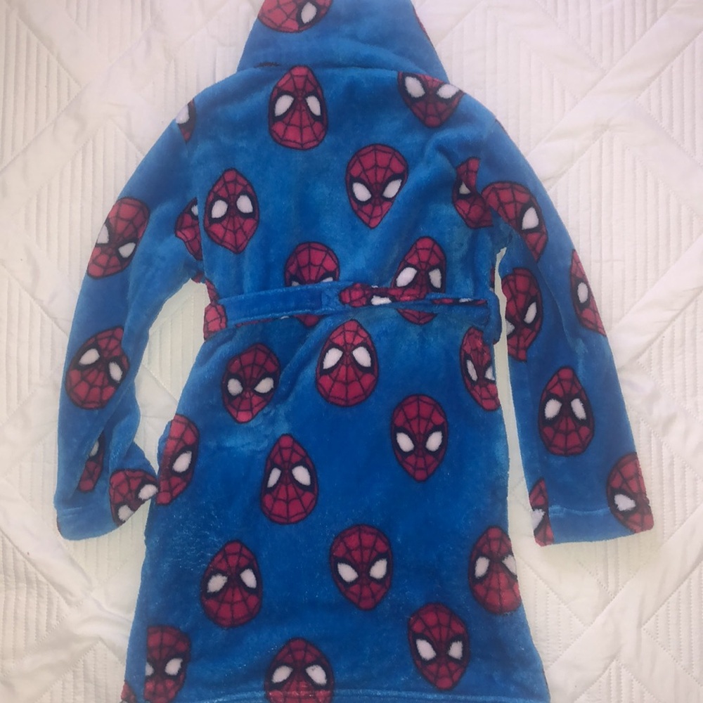 Marvel Spider-Man Boys Bathrobe Size 8 Blue red.Comic Book cartoon, marvel movie